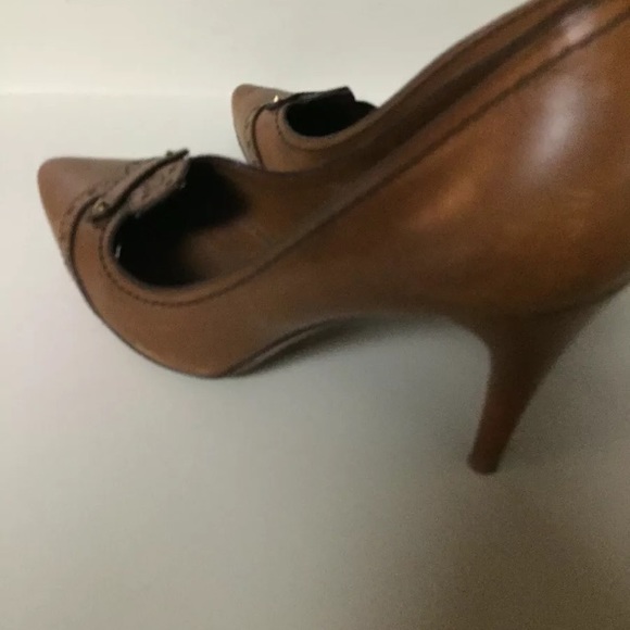 LOUIS VUITTON LV Spectator Stud Pump Cognac SIZ 37 - Picture 5 of 8